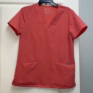 Figs Hot Corral Casma top